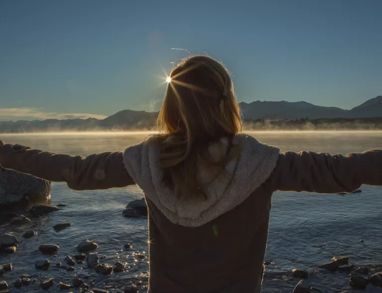 Atmen und Energie tanken am Ufer