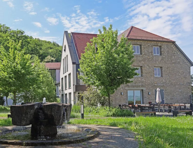 Das Bildungshaus Klara im Kloster Oberzell bei Würzburg 